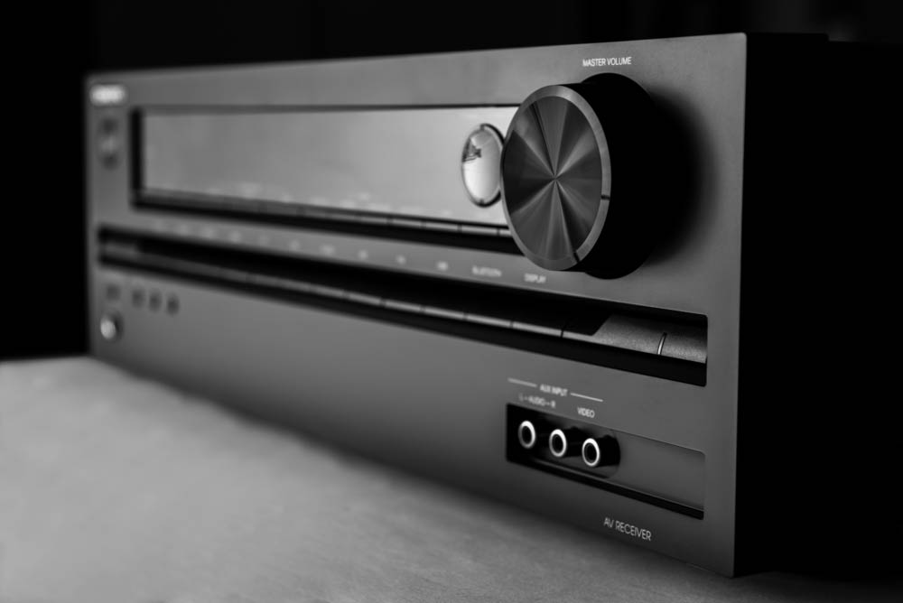 The transistor is useful in a home-theater amplifier.Â