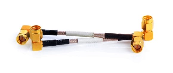 High-frequency, right-angled SMA connectors